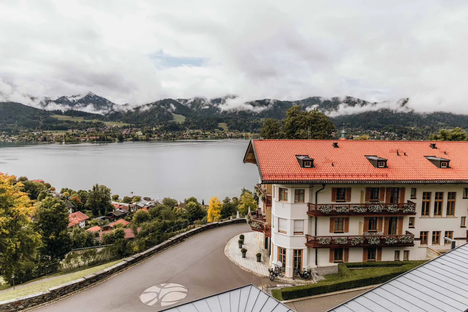 Restaurantfotos im Hotel Das Tegernsee – Werbefotos vom Businessfotograf AINOVORA